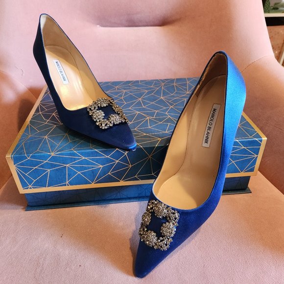 MANOLO BLAHNIK Satin Crystal Embellishments Pumps Size: 11 | IT 41 - Picture 1 of 11